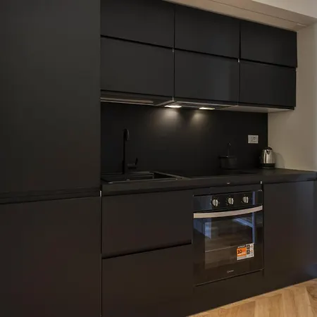Daire Pisana Modern By Mmega Floransa